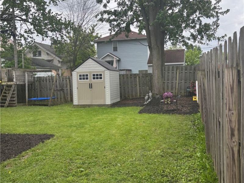 716 Foster Avenue, Elyria, OH 44035 Photo 6