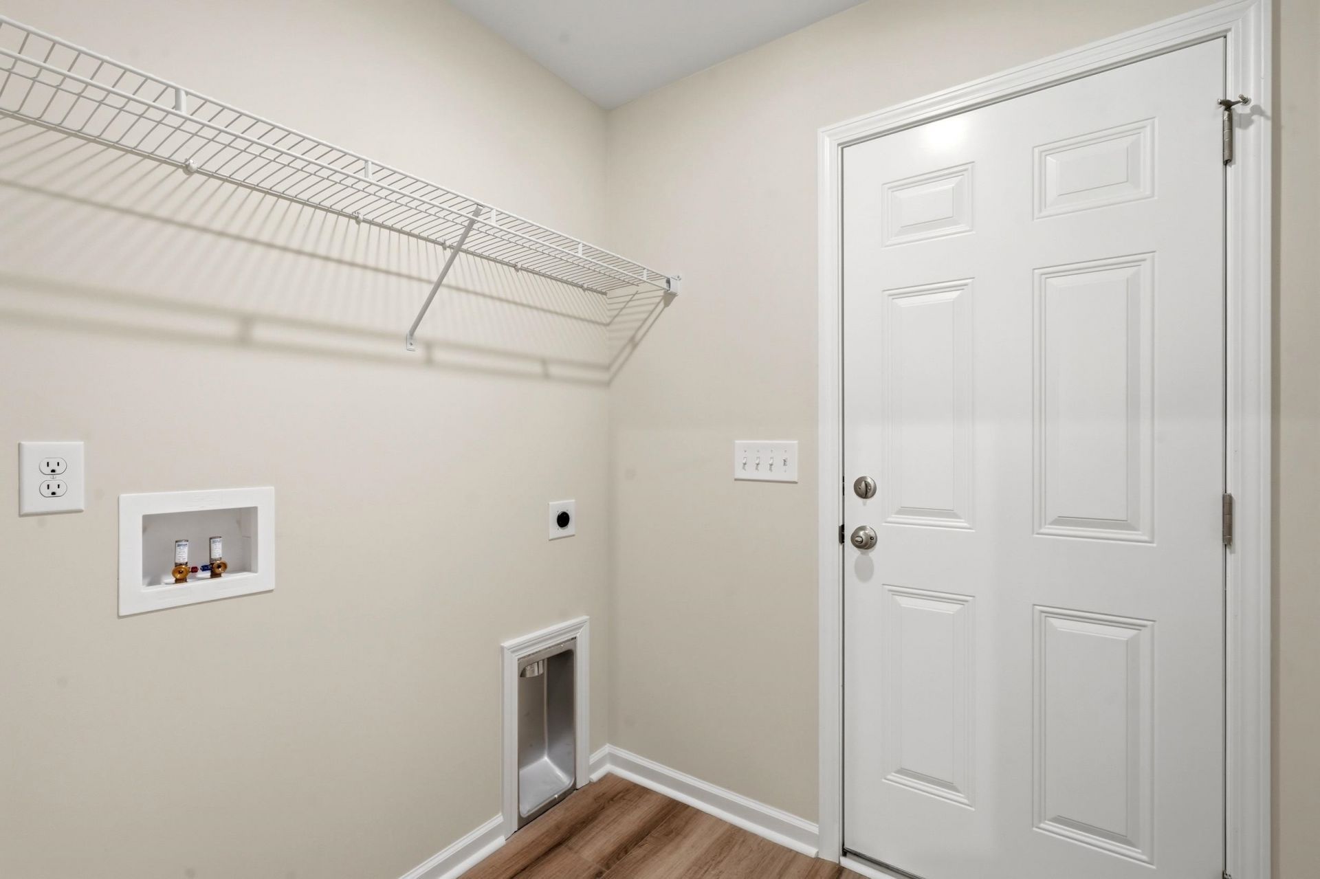 874 Owls Nest Dr. Photo 8