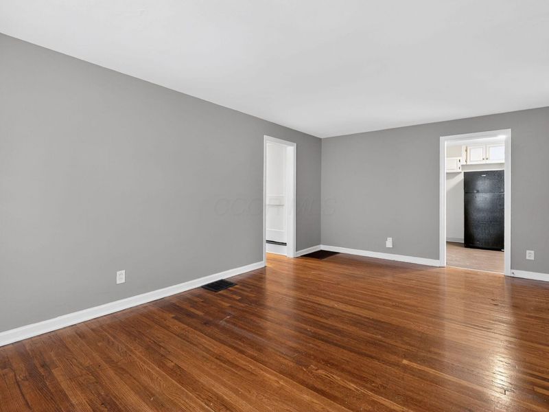 2458 Renwood Place , Columbus, OH 43211 Photo 12
