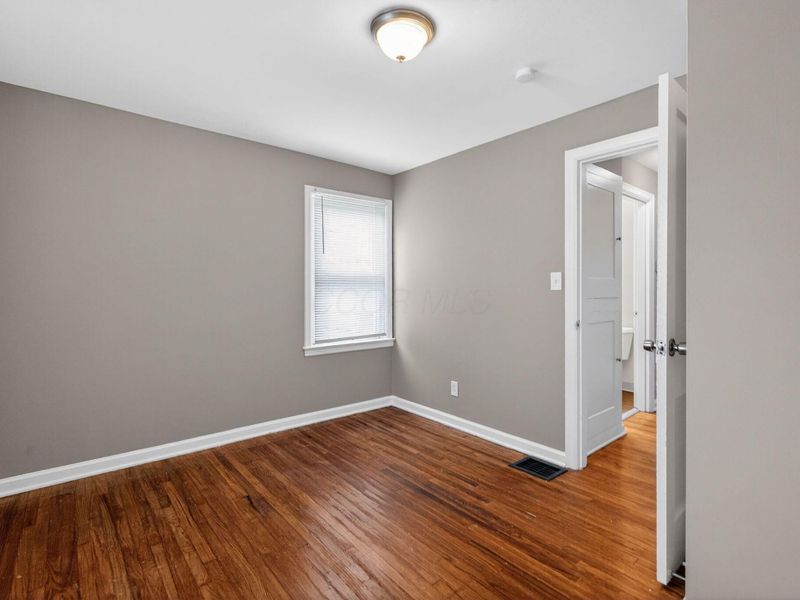 2458 Renwood Place , Columbus, OH 43211 Photo 14
