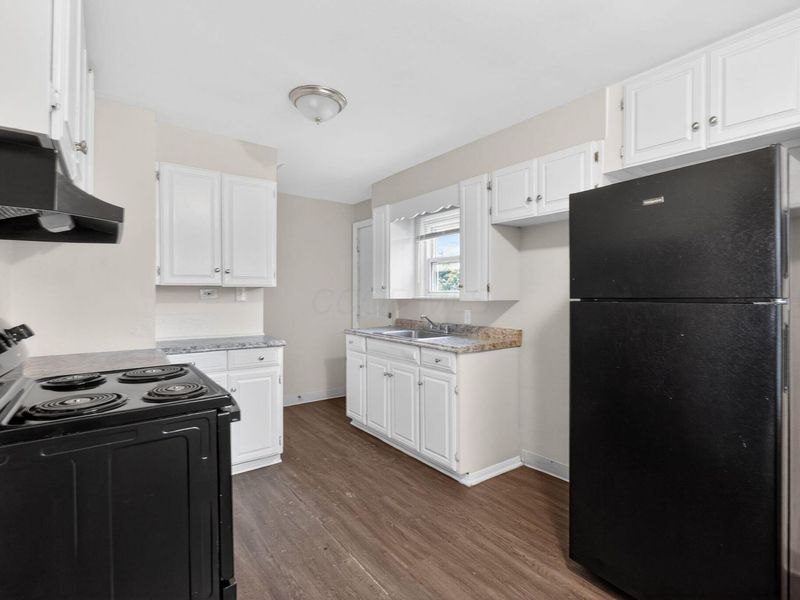 2458 Renwood Place , Columbus, OH 43211 Photo 15