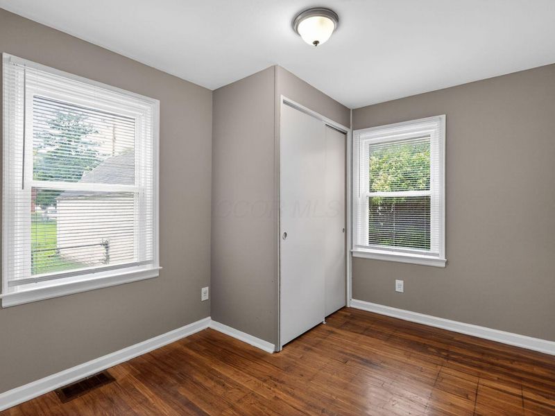2458 Renwood Place , Columbus, OH 43211 Photo 19
