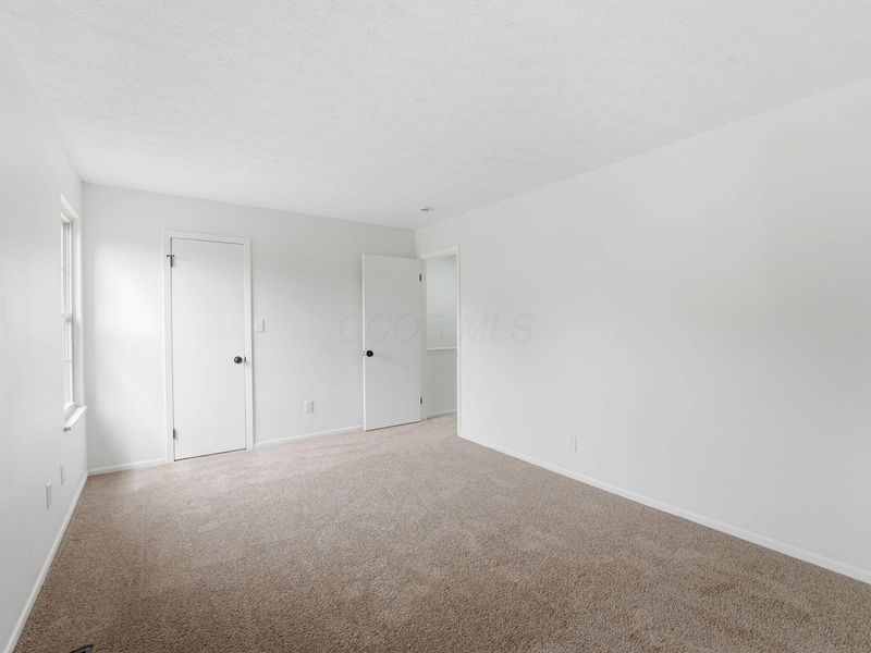 7172 Crofton Court , Reynoldsburg, OH 43068 Photo 32
