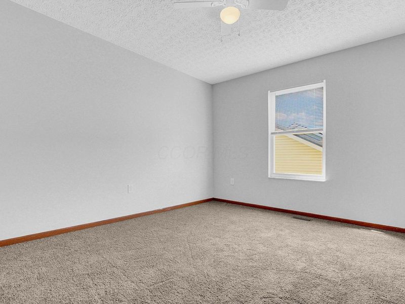 2206 Rolling Street, Grove City, OH 43123 Photo 13