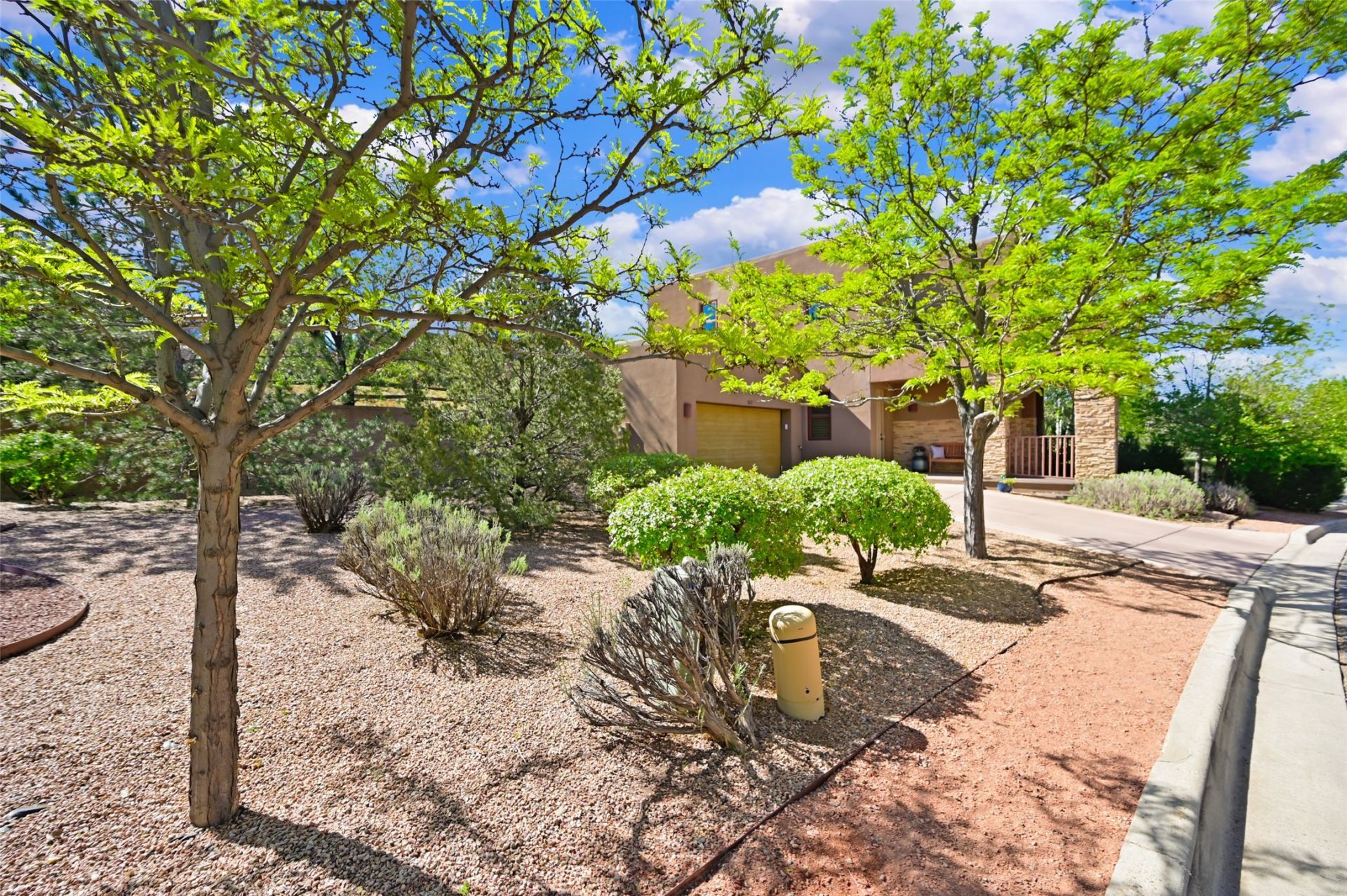 1637 Villa Strada, Santa Fe, NM 87506 Main Photo
