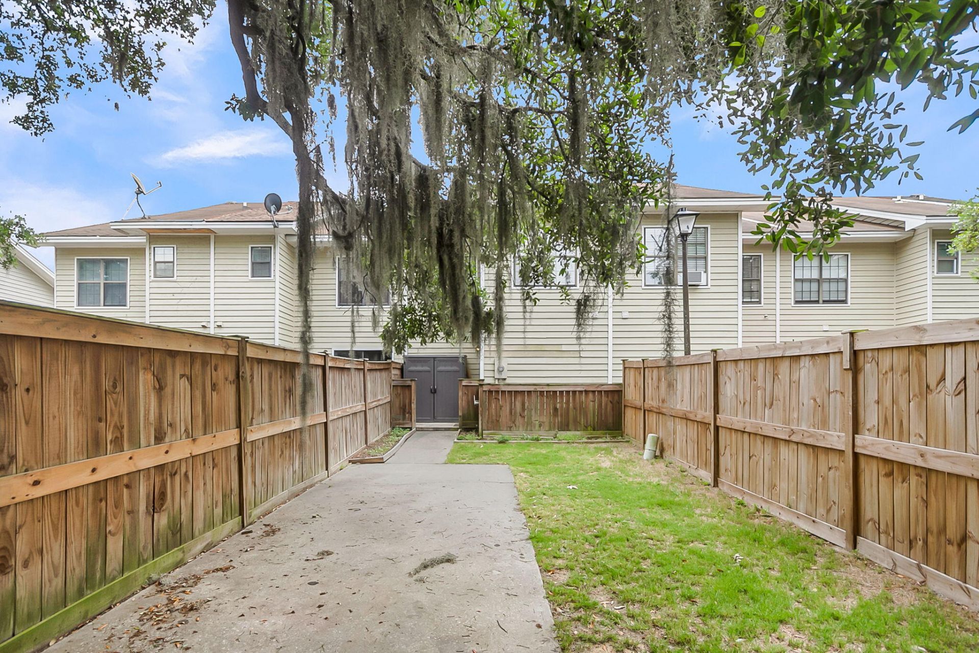 5001 Gaffney Street Photo 39