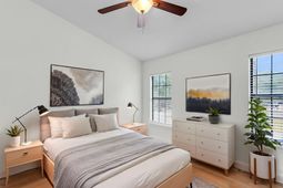 5001 Gaffney Street photo 4