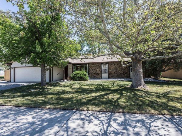 2918 27 1/2 Road, Grand Junction, CO 81506