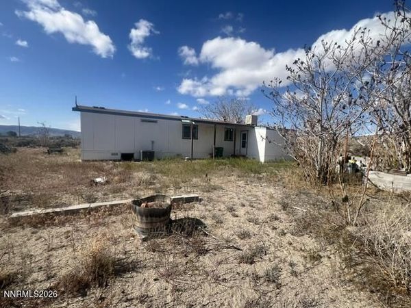 2780 E 2nd Street, Silver Springs, NV 89429