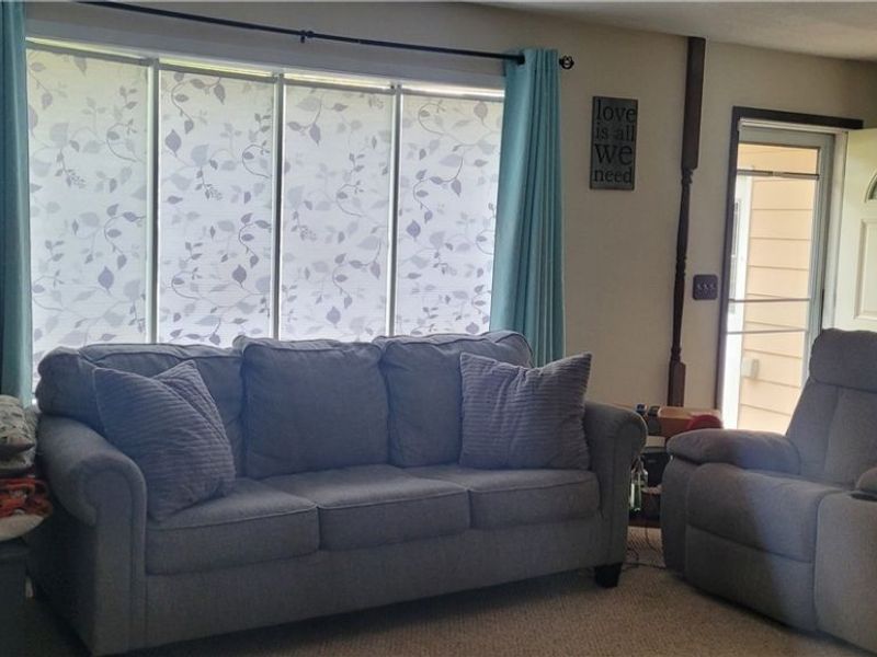 157 Hemlock Drive, Elyria, OH 44035 Photo 7
