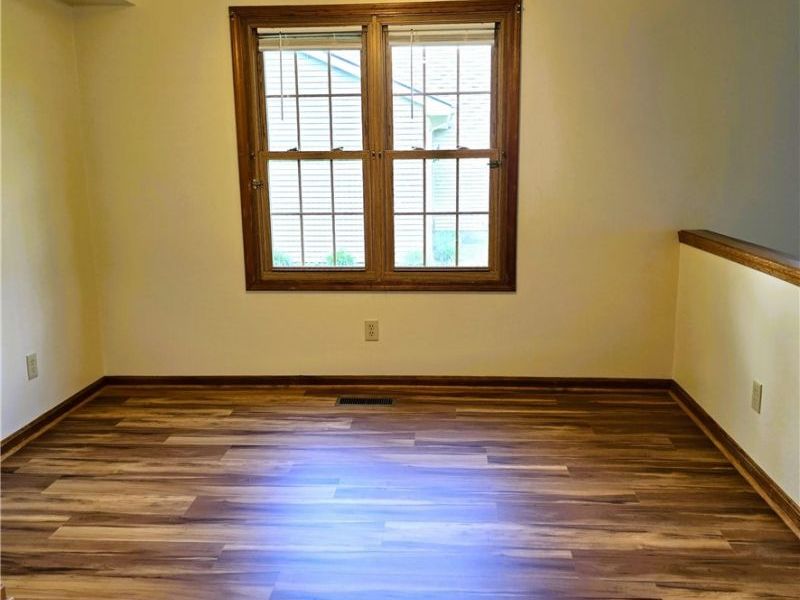 13968 W Sprague Road, Middleburg Heights, OH 44130 Photo 6