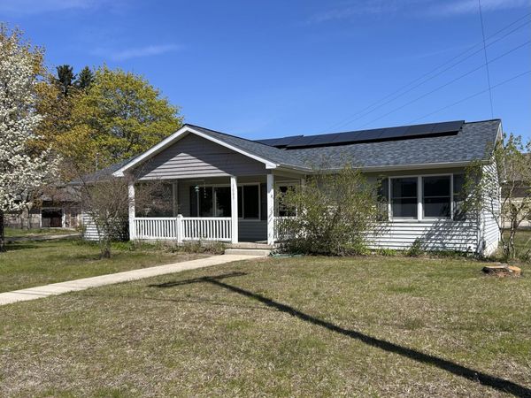 1003 Mitchell Street, Ludington, MI 49431