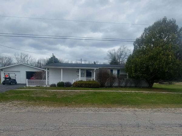 10048 8th Street, Oscoda, MI 48750