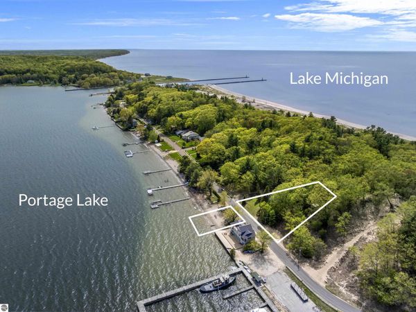 8368 Portage Point Drive, Onekama, MI 49675