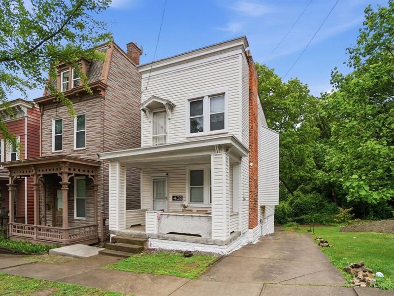 439 Warner Street, Cincinnati, OH 45219 Photo 2