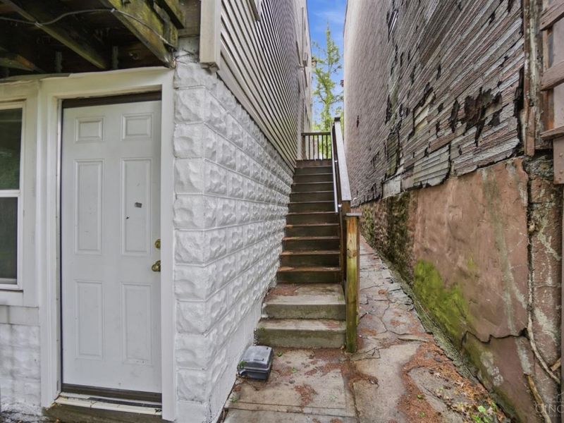 439 Warner Street, Cincinnati, OH 45219 Photo 46