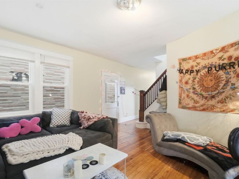 439 Warner Street, Cincinnati, OH 45219 Photo 6