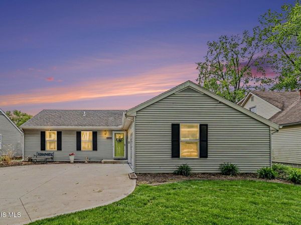 520 Bennington Drive, Maumee, OH 43537