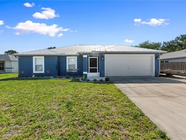 7866 99th Court, Vero Beach, FL 32967