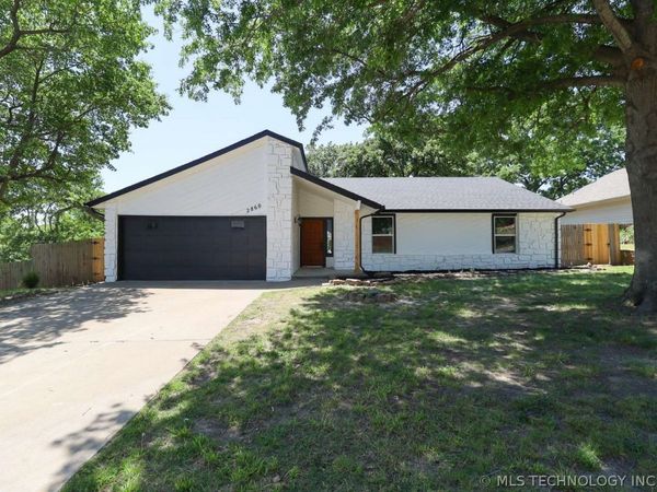 2806 W 70th Street , Tulsa, OK 74132
