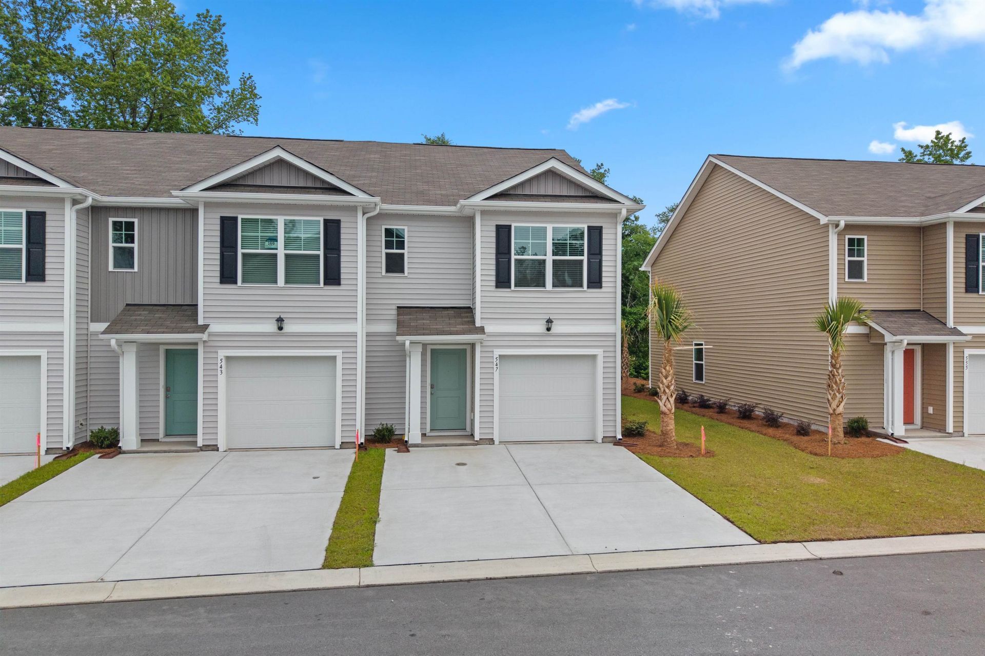 547 Gemstone Blvd Photo 31