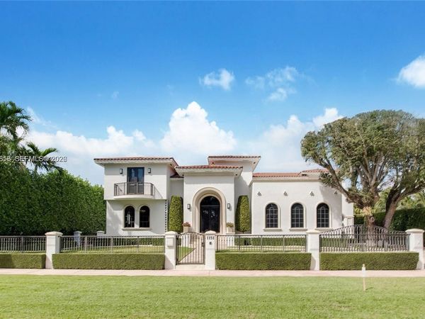 1151 S Alhambra Cir , Coral Gables, FL 33146