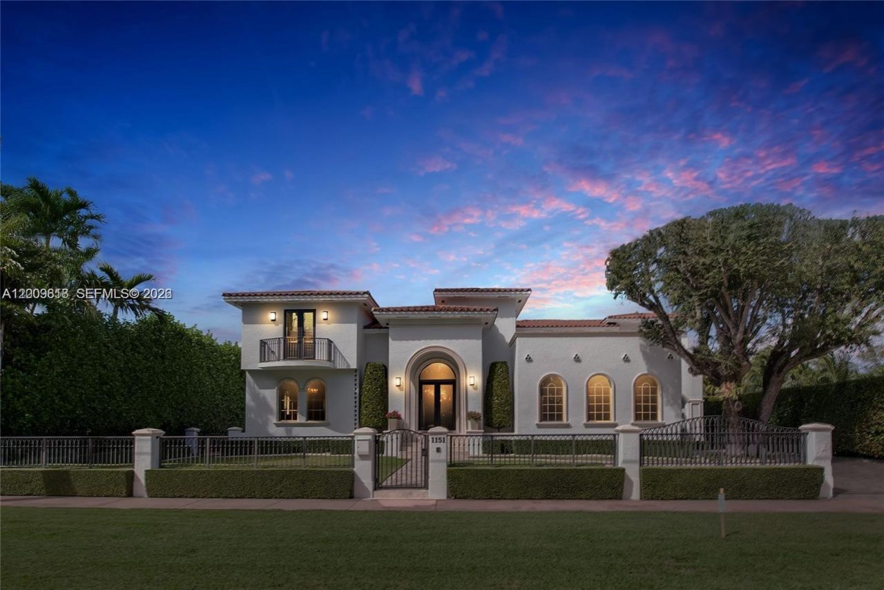 1151 S Alhambra Cir, Coral Gables, FL 33146 Photo