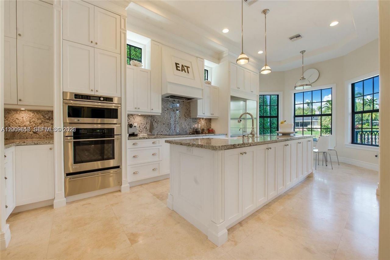 1151 S Alhambra Cir, Coral Gables, FL 33146 Photo