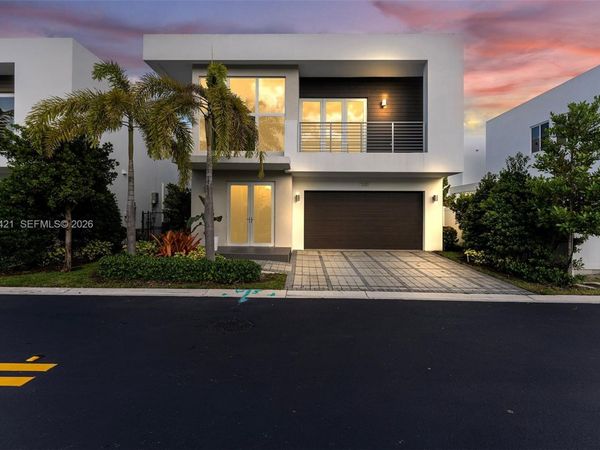 7535 NW 98th Ave , Unit 7535, Doral, FL 33178