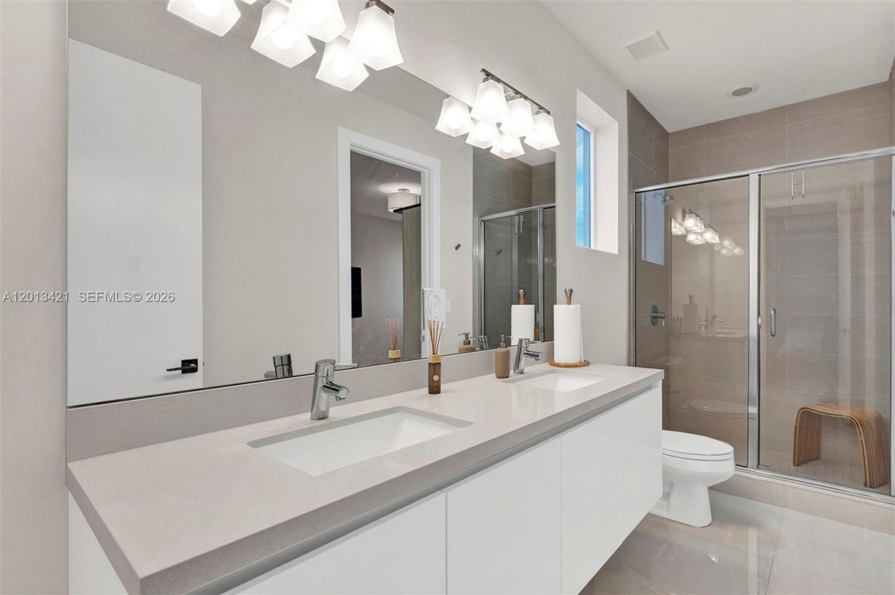 7535 NW 98th Ave , Unit 7535, Doral, FL 33178 Photo