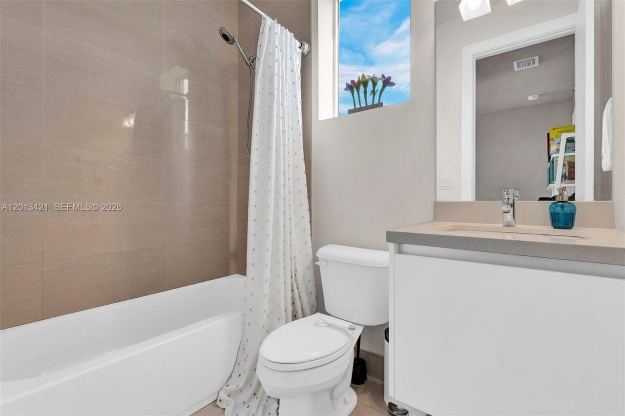 7535 NW 98th Ave , Unit 7535, Doral, FL 33178 Photo