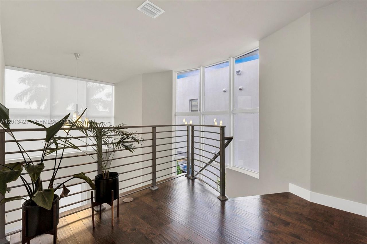 7535 NW 98th Ave , Unit 7535, Doral, FL 33178 Photo