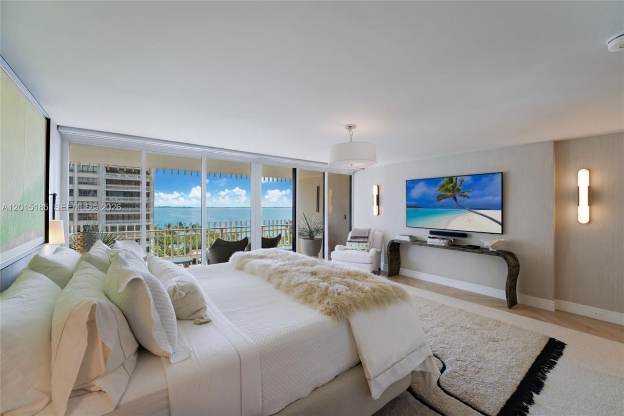 1 Grove Isle Dr, Unit A809, Miami, FL 33133 Photo
