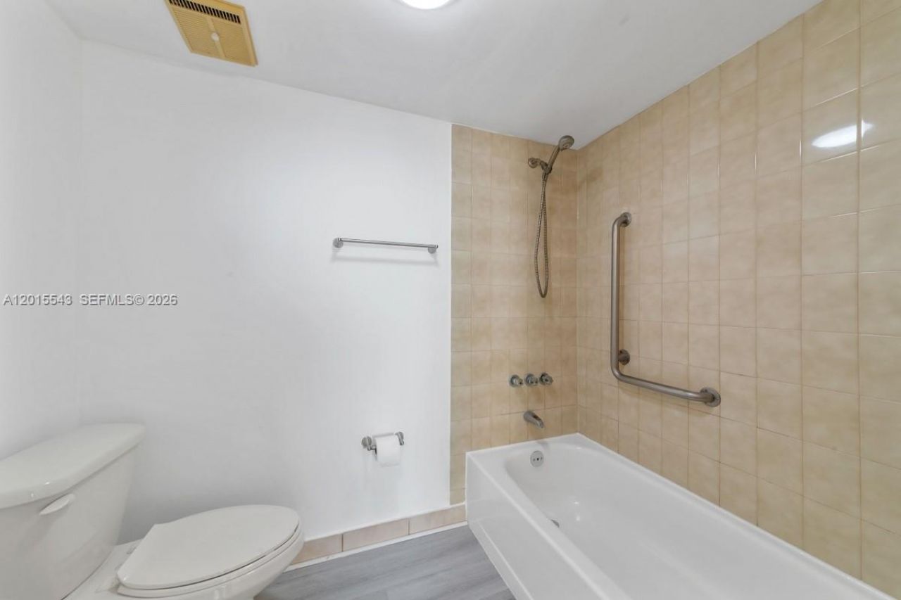 11715 SW 18th St , Unit 410, Miami, FL 33175 Photo