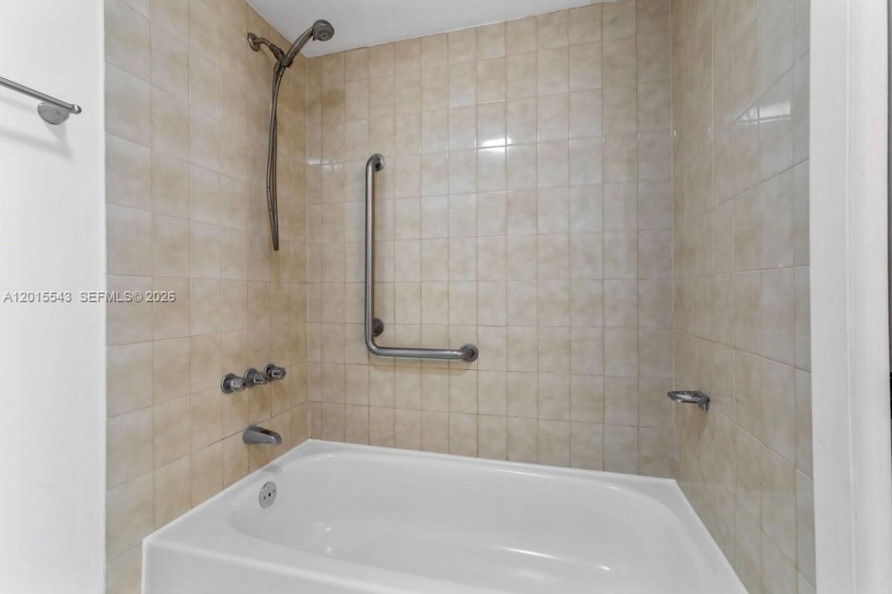 11715 SW 18th St , Unit 410, Miami, FL 33175 Photo