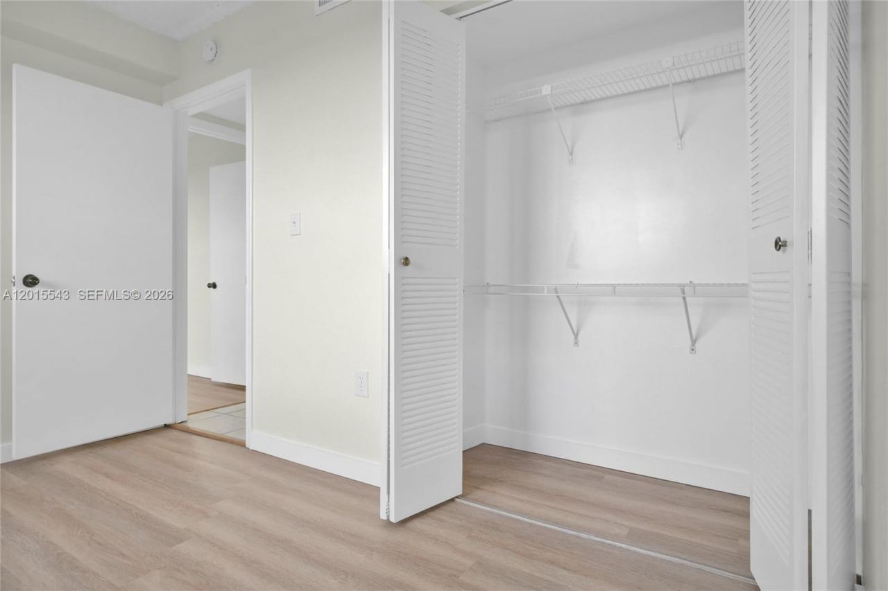 11715 SW 18th St, Unit 410, Miami, FL 33175 Photo
