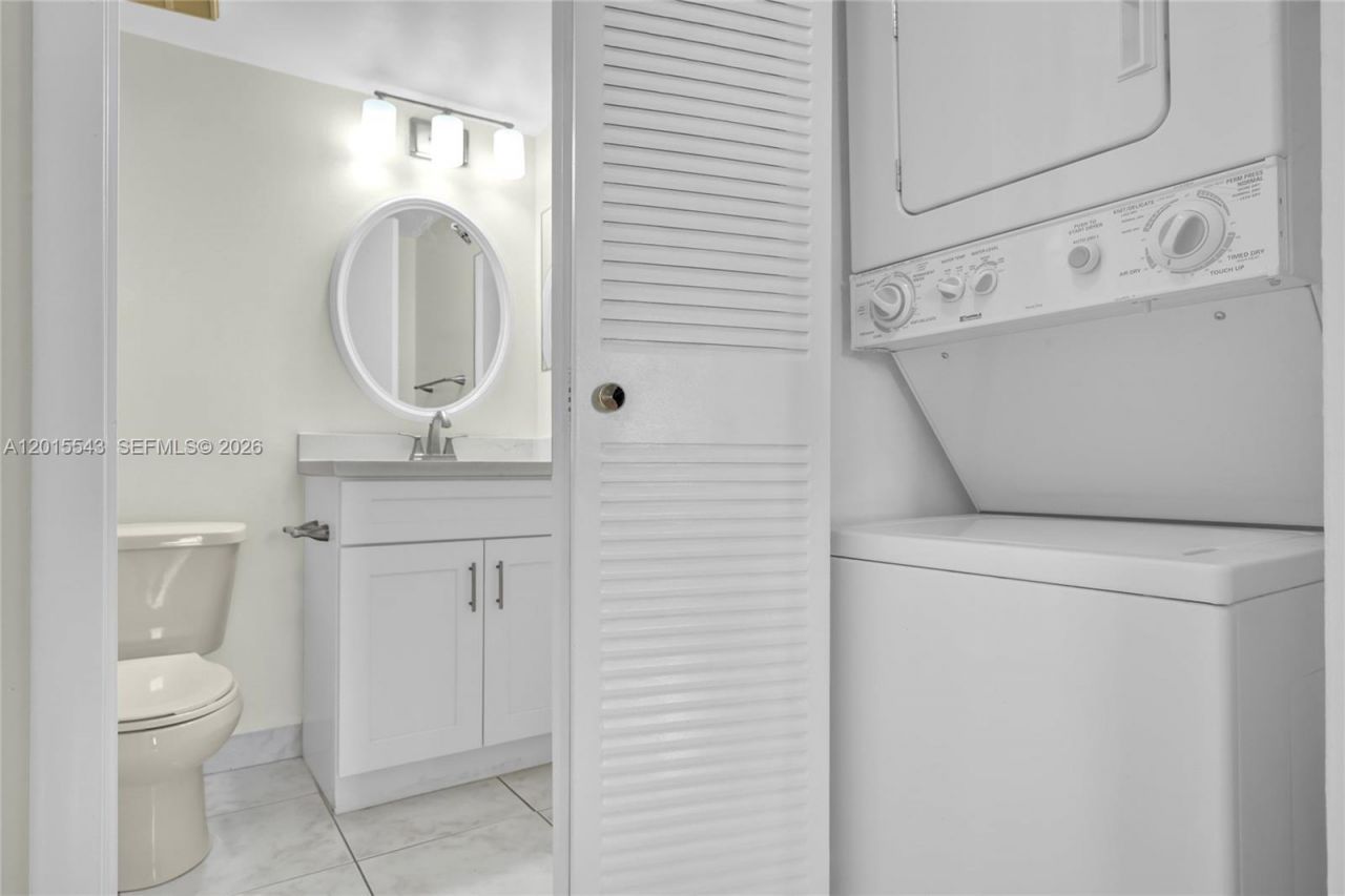 11715 SW 18th St, Unit 410, Miami, FL 33175 Photo
