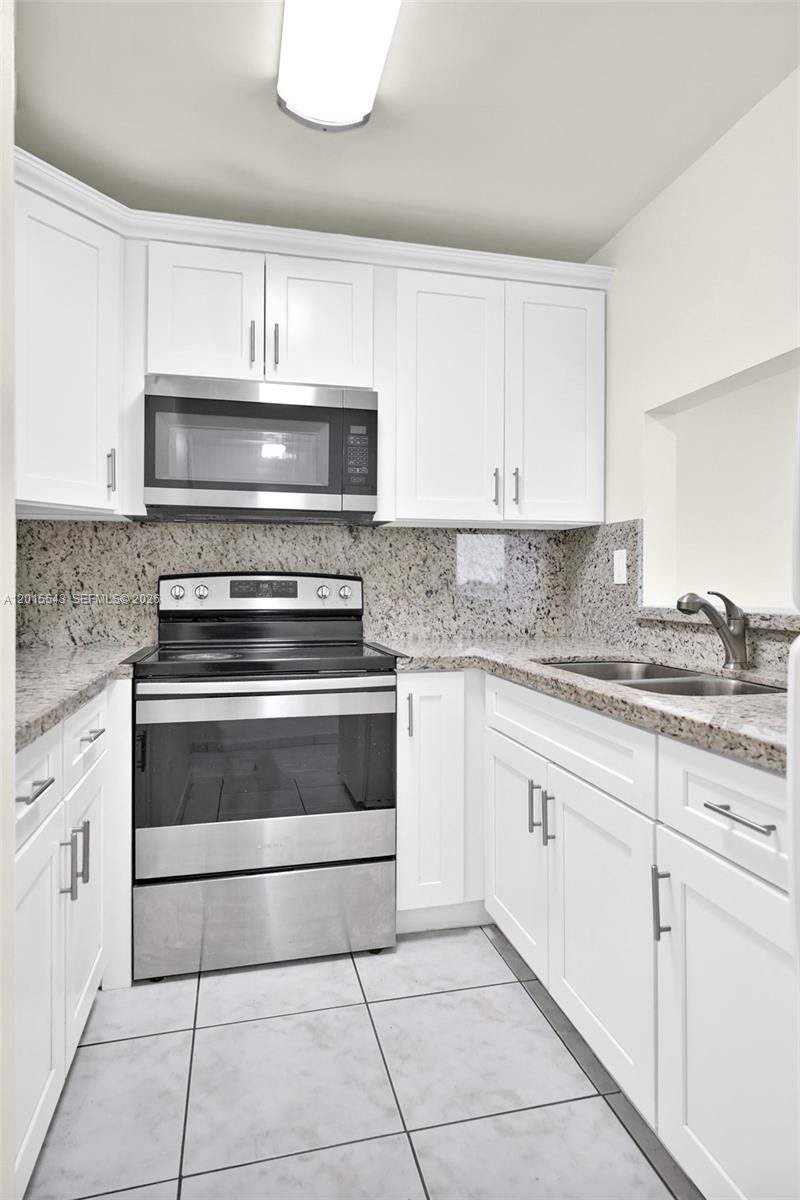 11715 SW 18th St, Unit 410, Miami, FL 33175 Photo