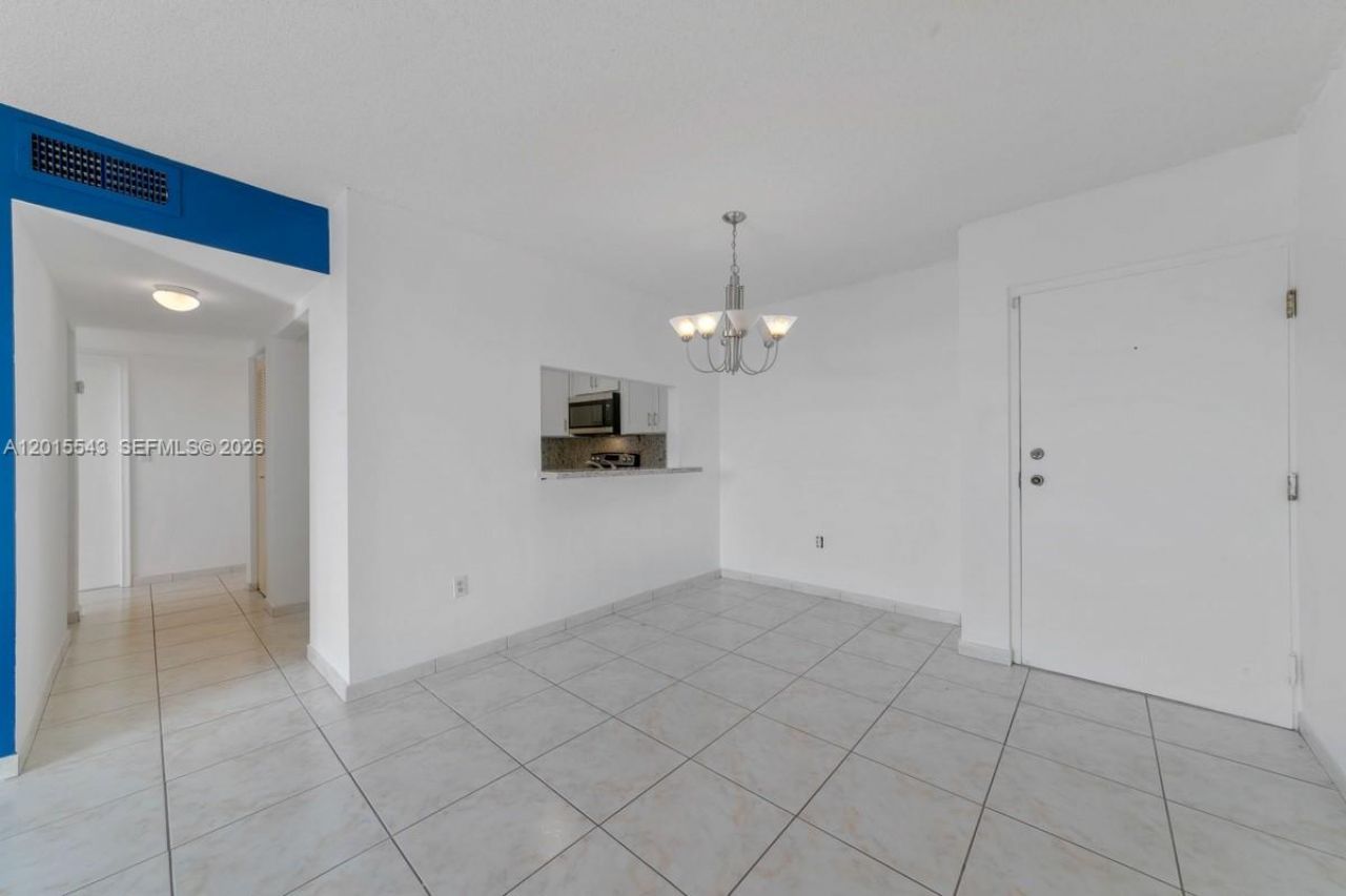 11715 SW 18th St , Unit 410, Miami, FL 33175 Photo
