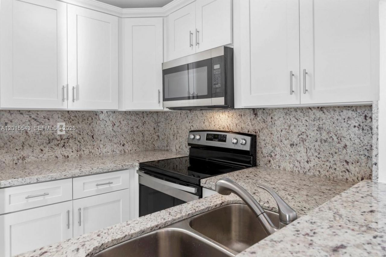 11715 SW 18th St , Unit 410, Miami, FL 33175 Photo