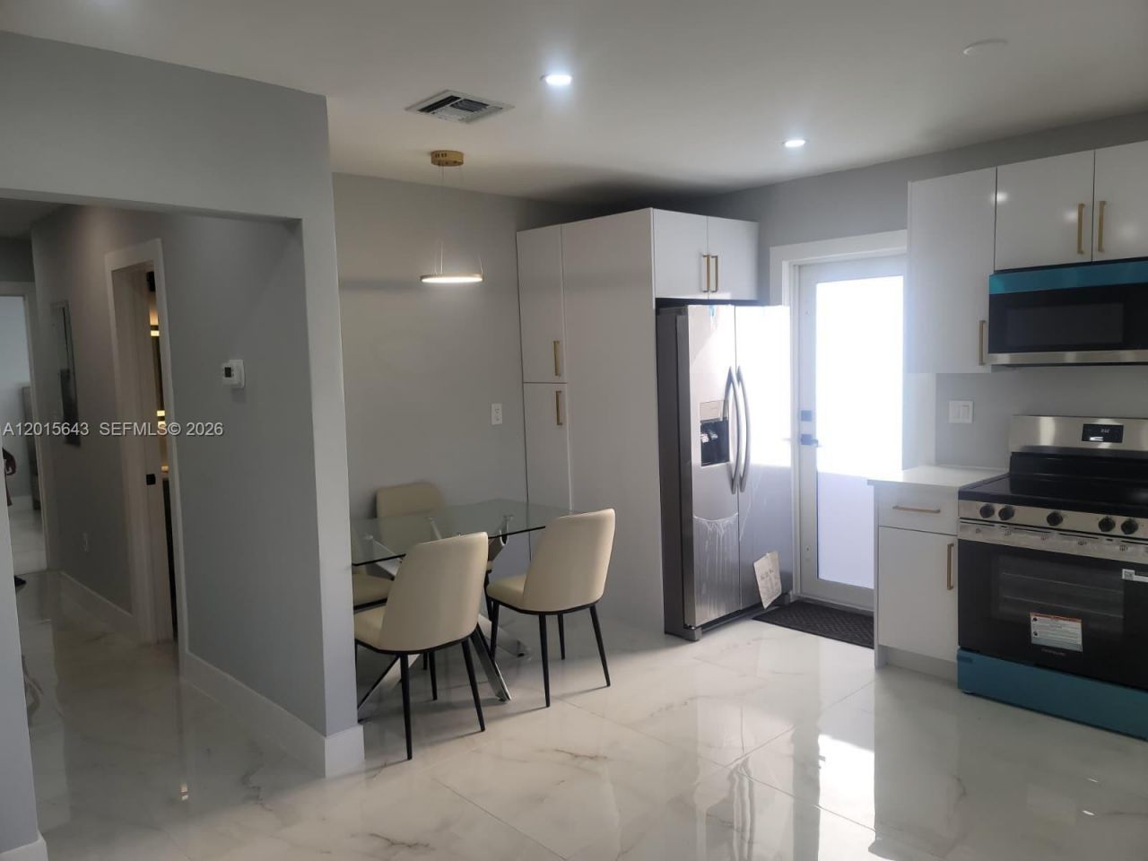 266 NE 162nd St , Miami, FL 33162 Photo