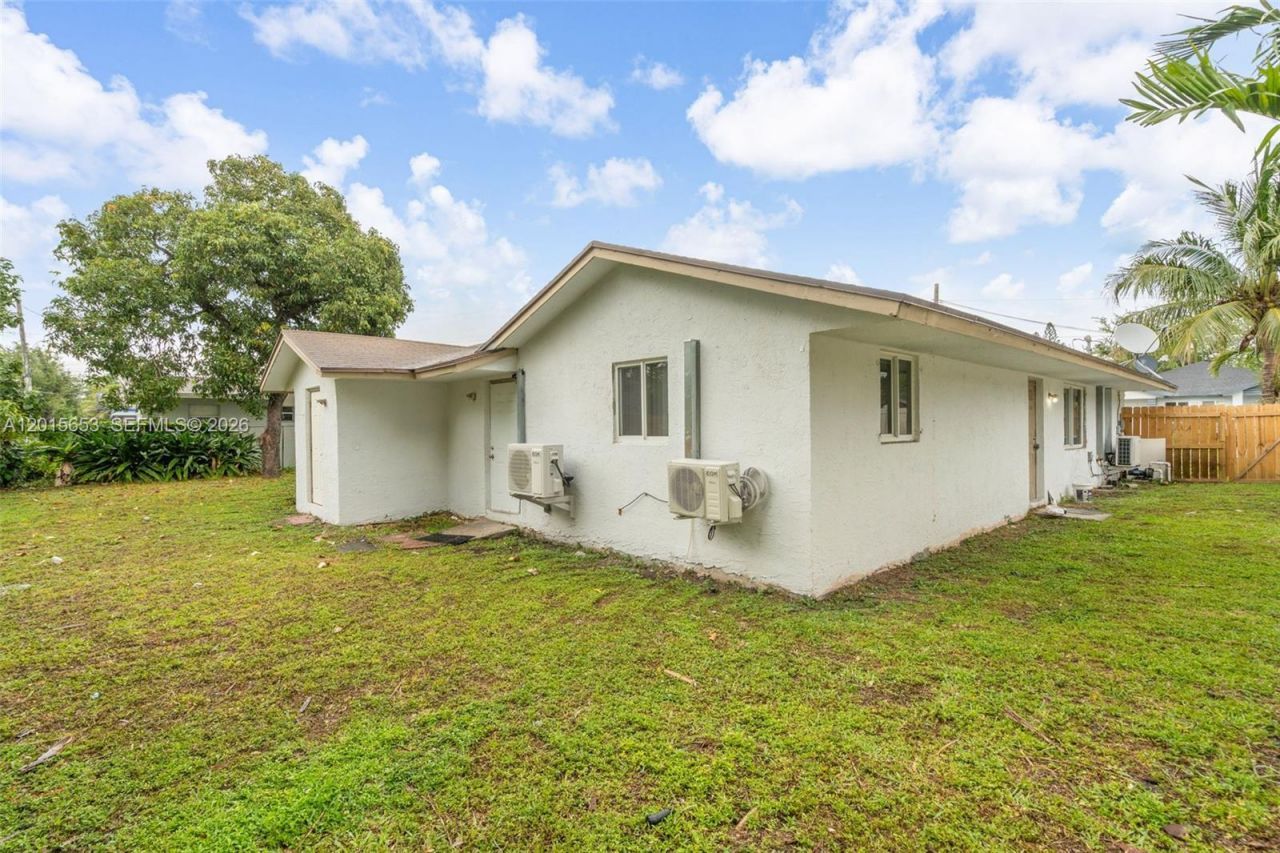 645 NW 15th Ave , Unit 1, Fort Lauderdale, FL 33311 Photo