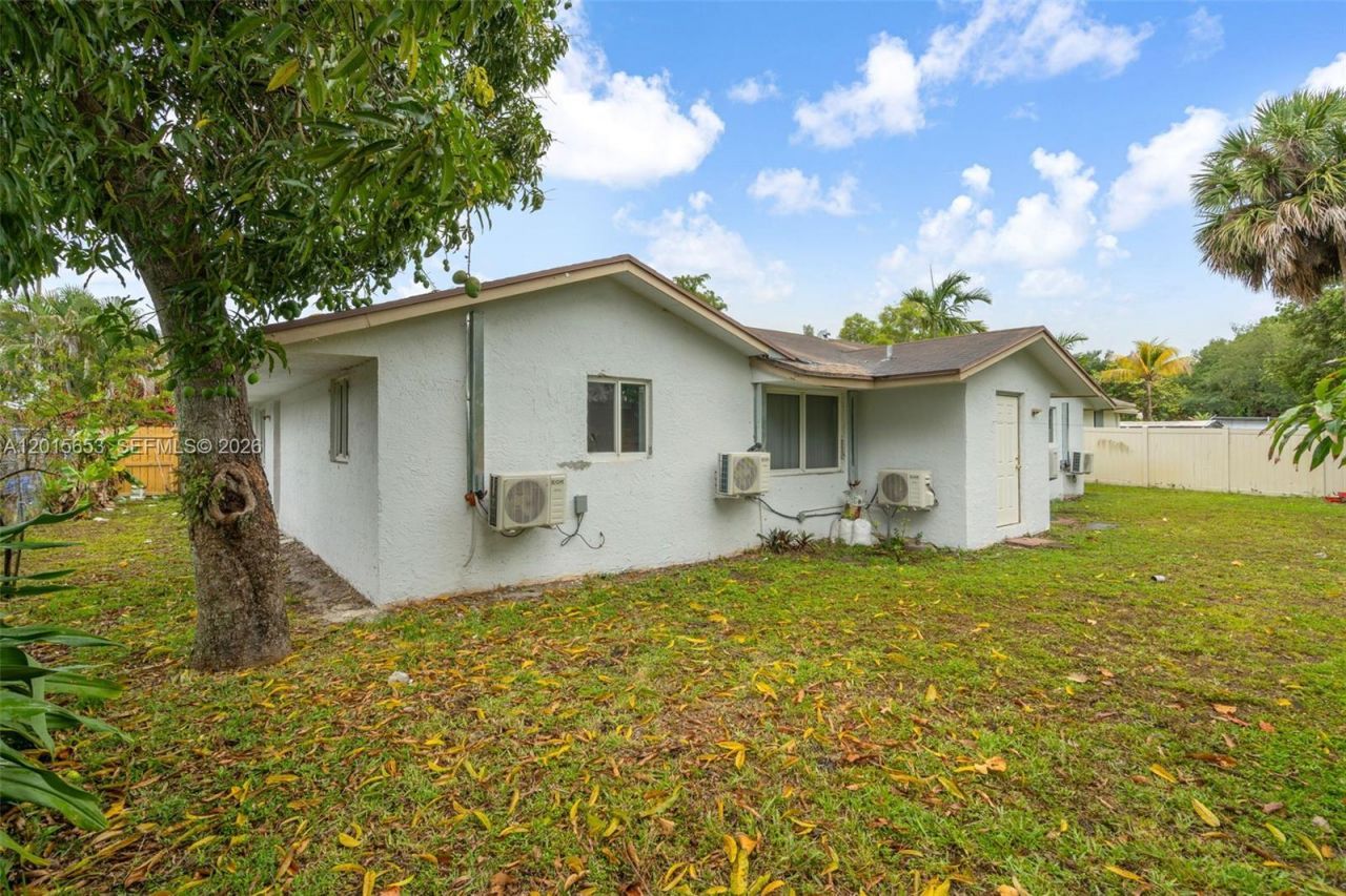 645 NW 15th Ave , Unit 1, Fort Lauderdale, FL 33311 Photo