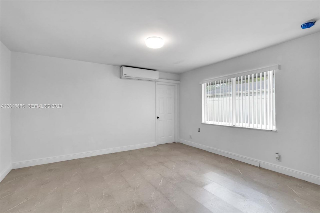 645 NW 15th Ave , Unit 1, Fort Lauderdale, FL 33311 Photo