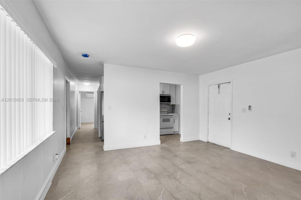 645 NW 15th Ave , Unit 1, Fort Lauderdale, FL 33311 Photo