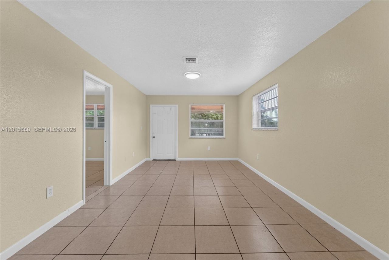 1101 W Prospect Rd, Unit 4, Fort Lauderdale, FL 33309 Photo