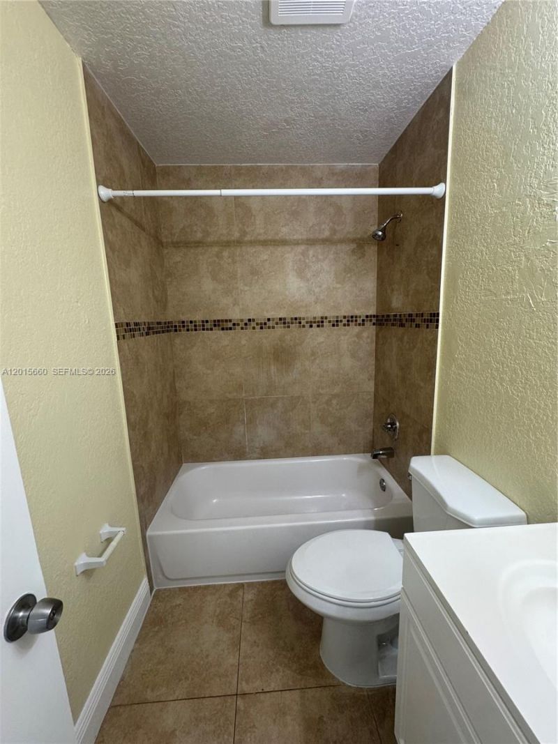 1101 W Prospect Rd , Unit 6, Fort Lauderdale, FL 33309 Photo