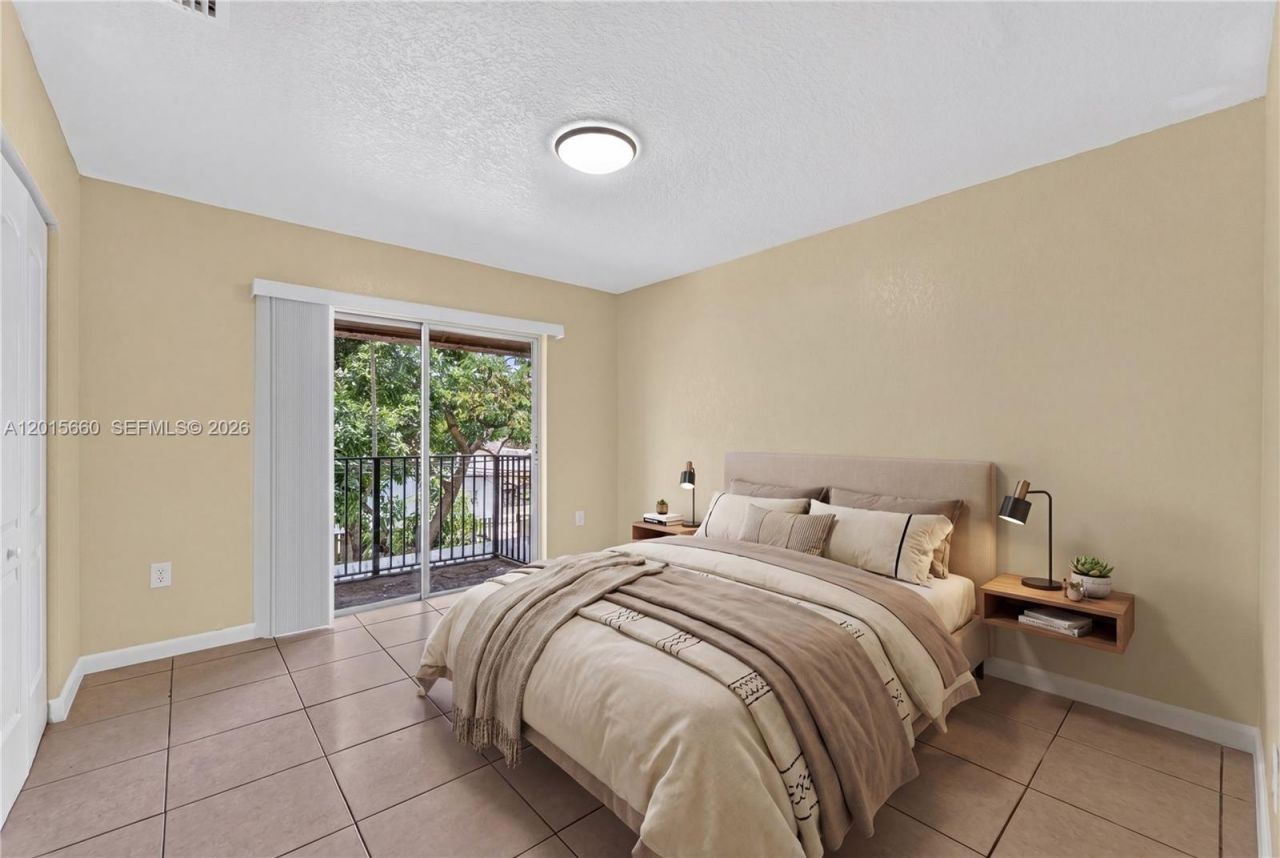 1101 W Prospect Rd, Unit 4, Fort Lauderdale, FL 33309 Photo