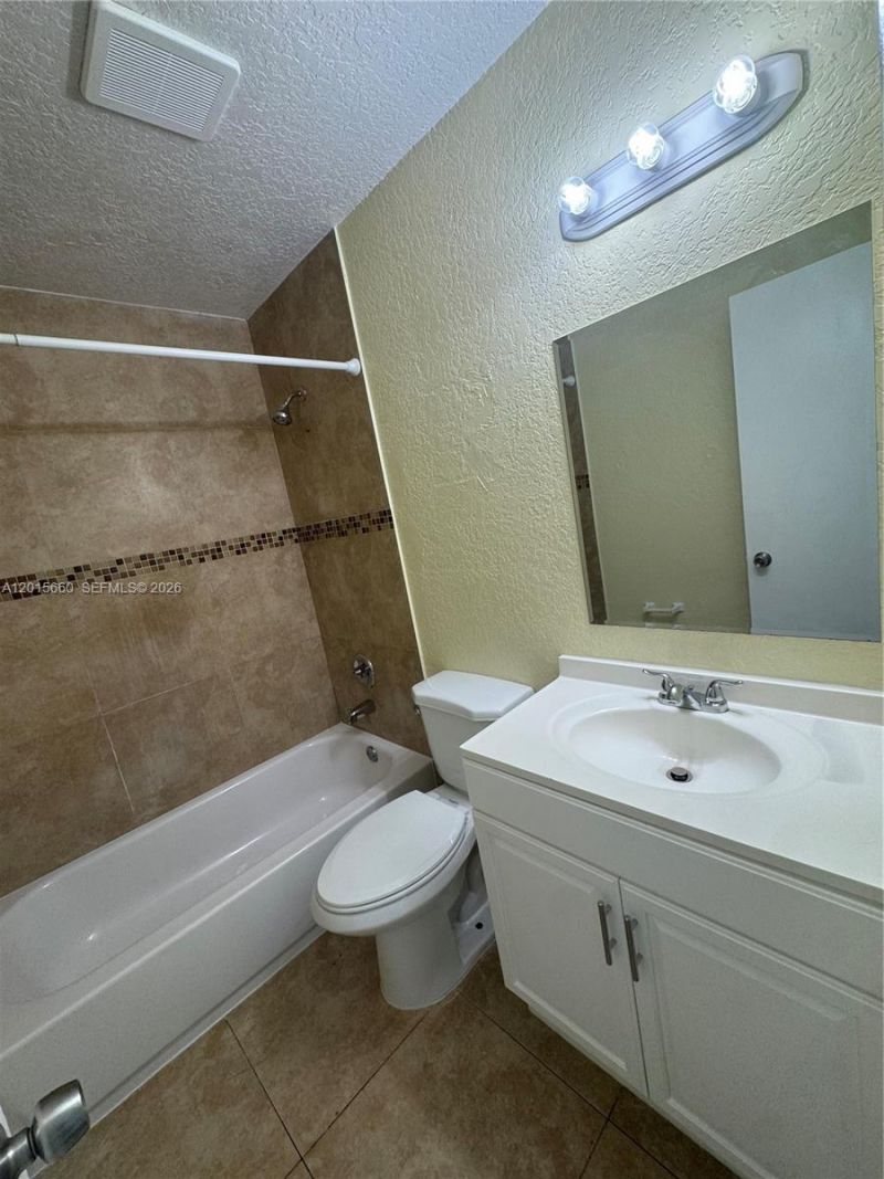 1101 W Prospect Rd , Unit 6, Fort Lauderdale, FL 33309 Photo