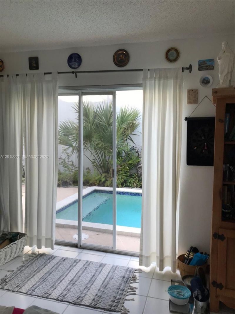 10135 SW 156th Ave , Miami, FL 33196 Photo